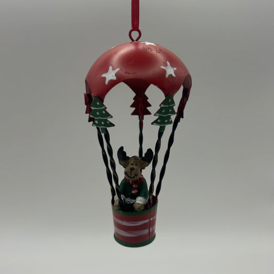 Carw mewn Balŵn Awyr Poeth Bauble