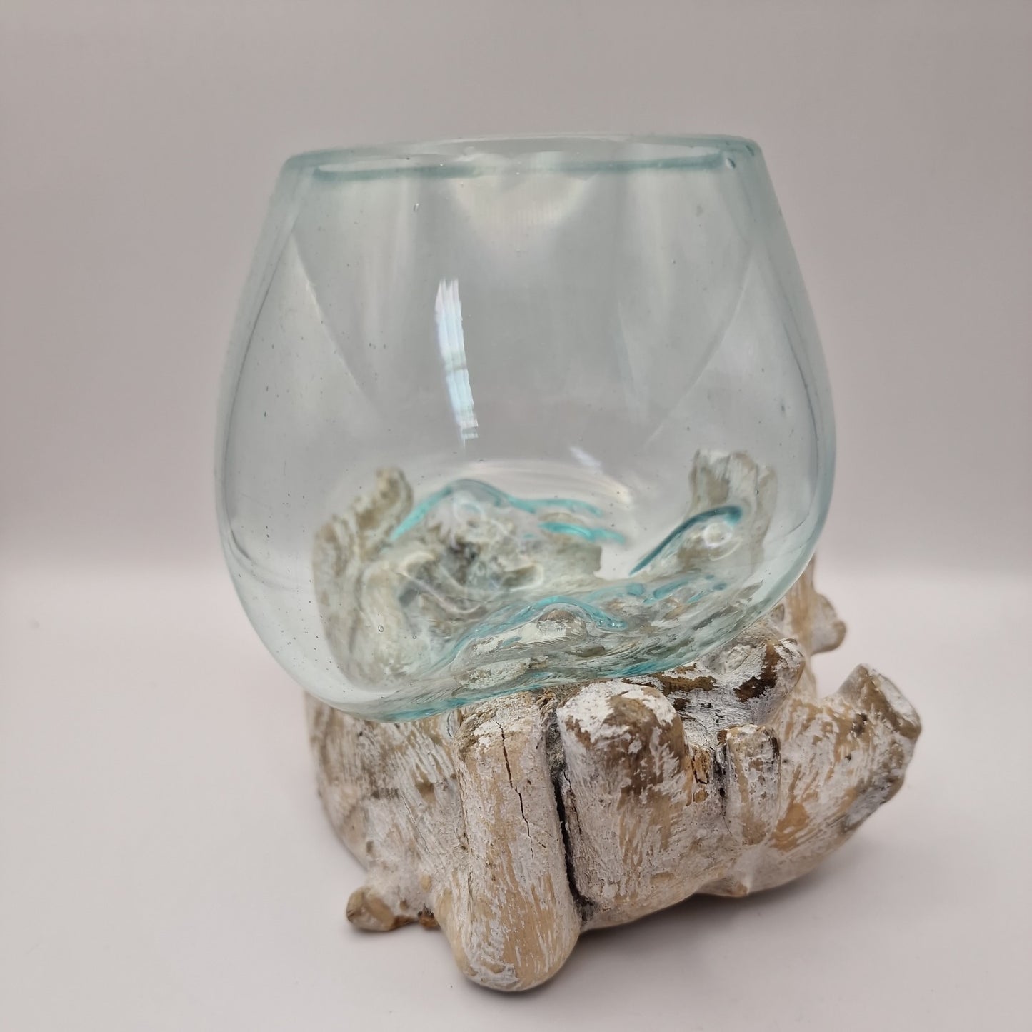 Moulton bowl On driftwood Root