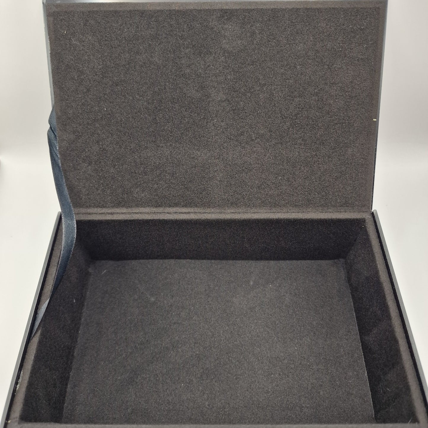Bee Glass Jewellery Box
