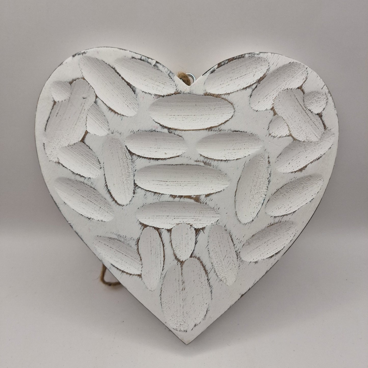 Wooden Hanging Heart Scalloped Distressed Design Home Decor Shabby Chic