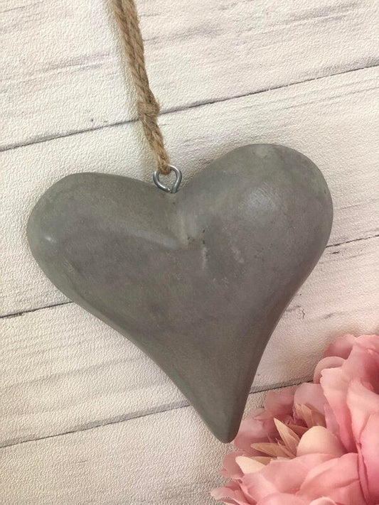 Vintage Grey Hanging Wooden Heart Shabby Chic Rustic Homeware